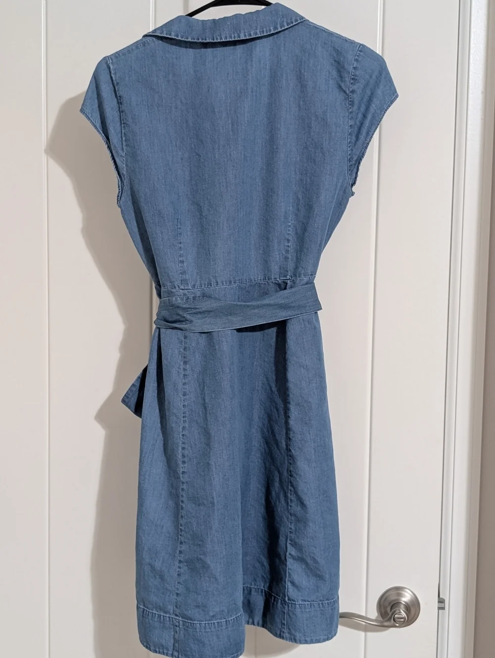 Boden Aubrey Denim Midi Chambray Tie-Waist Dress in Light Blue Size US 6 - Picture 7 of 11